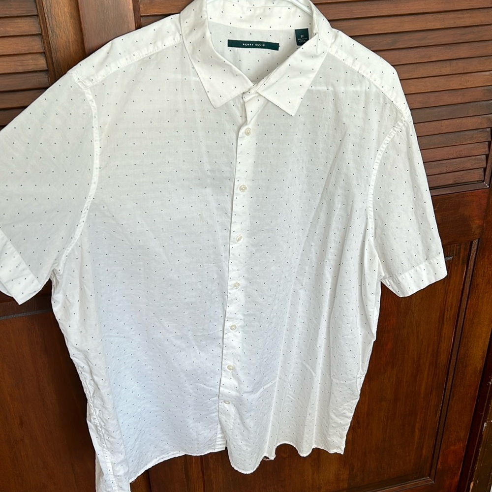 Great lightweight vacation shirt from Perry Ellis